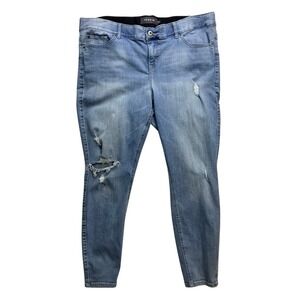 Torrid Bombshell Skinny Jeans Womens 22R Light Wash Distressed Ripped Denim 22R